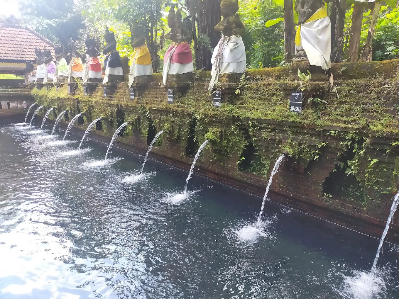 Melukat ceremony