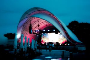 seminyak beach club,canggu beach club bali 