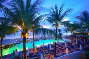 seminyak beach club,canggu beach club bali 