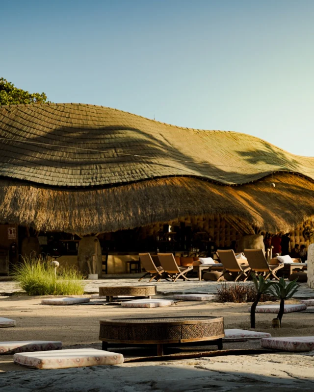 Peaceful mornings flow into golden afternoons in our serene open-air lounge by the sea.

Claim your perfect spot by the sea at www.maribeachclub.com 

#MariBeachClub